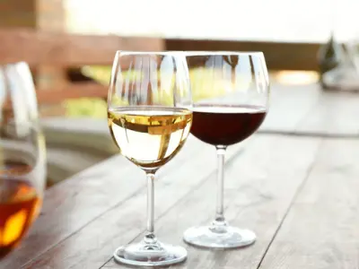 red and white merlot